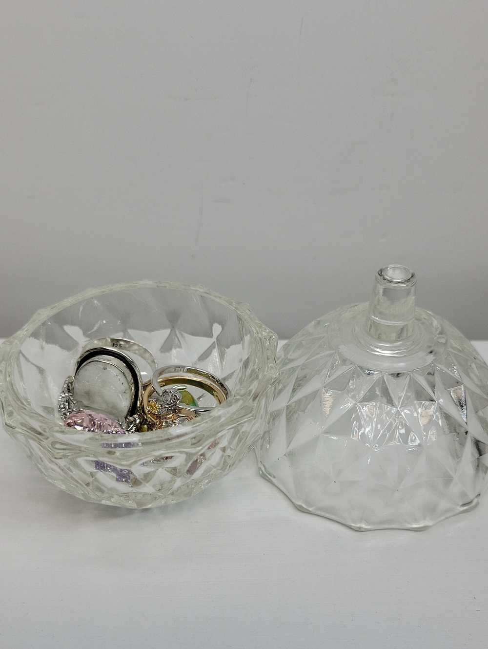 Italy Clear Cut Glass Trinket Dish With Sz8 Rings
